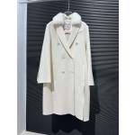FENDI coat G79 (consult customer service to confirm size before placing an order)