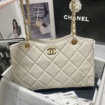 CHANEL 23bag Shopping Bag Model Number: As3689