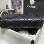 CHANEL 23bag Shopping Bag Model Number: As3689