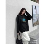 Louis Vuitton classic colors paired with pumpkin shape