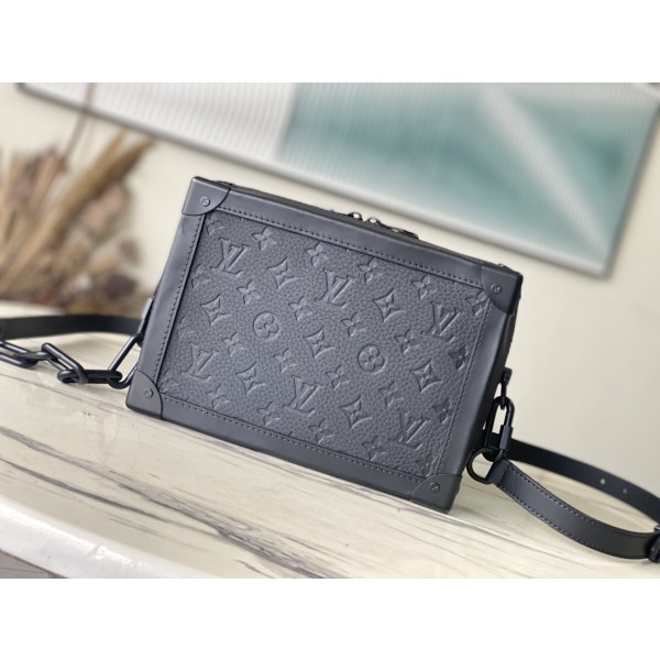 𝐋𝐎𝐔𝐈𝐒𝐕𝐔𝐈𝐓𝐓𝐎𝐍 M55700 Full Skin Soft Trunk Handbag