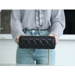 CHANEL 𝟮𝟯 K Kelly Handle Pack Black Large