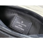 𝐋𝐎𝐔𝐈𝐒𝐕𝐔𝐈𝐓𝐓𝐎𝐍 N44735 Black Mini Soft Trunk handbag