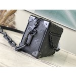 𝐋𝐎𝐔𝐈𝐒𝐕𝐔𝐈𝐓𝐓𝐎𝐍 M55702 black lychee patterned MINI SOFT TRUNK handbag