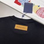 Louis Vuitton classic colors paired with pumpkin shape