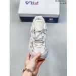 斐乐 女鞋休闲鞋厚底老爹鞋圣诞节配色