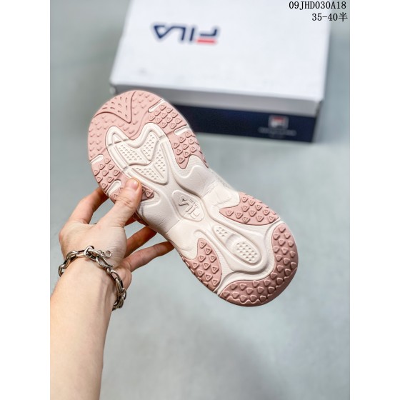 斐乐 女鞋休闲鞋厚底老爹鞋圣诞节配色