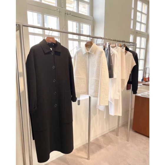 Hermes cashmere coat black, white, orange yellow (consult customer service to confirm size before placing an order)