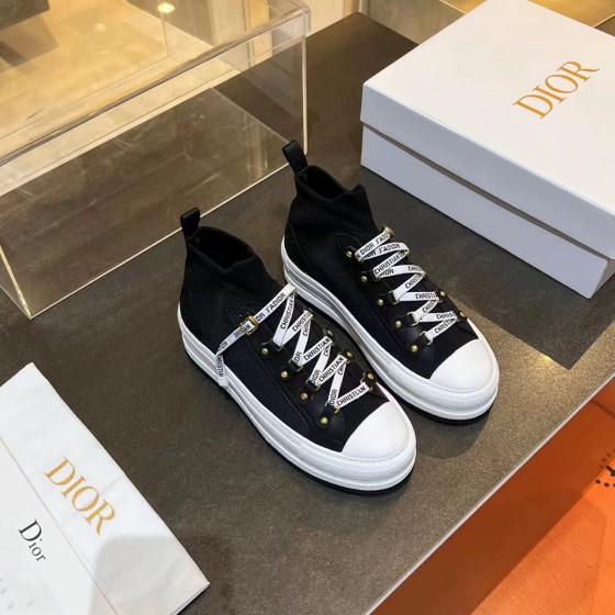 Dior Walk 'n Thick Bottom Strap Casual Skateboard