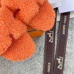 Hermes wool mop