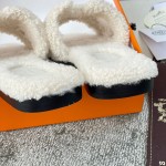 Hermes wool mop