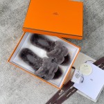 Hermes wool mop