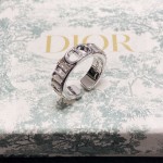 Dior heart ring