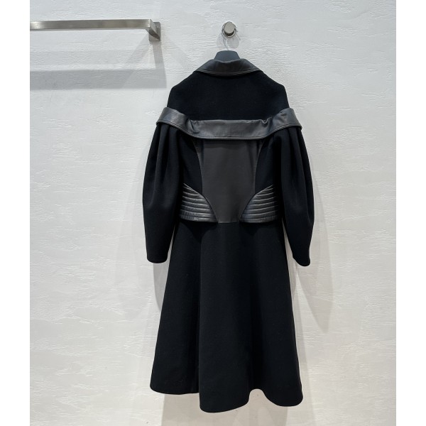 Dior cashmere coat (consult customer service to confirm size before placing an order)