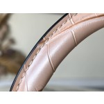 𝐋𝐎𝐔𝐈𝐒𝐕𝐔𝐈𝐓𝐓𝐎𝐍 Flowing Gold Crocodile Pattern M48865