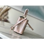 𝐋𝐎𝐔𝐈𝐒𝐕𝐔𝐈𝐓𝐓𝐎𝐍𝐍𝐍𝐈𝐒𝐕𝐔𝐈𝐈𝐓𝐓𝐎𝐍𝐍119865