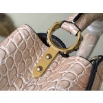 𝐋𝐎𝐔𝐈𝐒𝐕𝐔𝐈𝐓𝐓𝐎𝐍𝐍𝐍𝐈𝐒𝐕𝐔𝐈𝐈𝐓𝐓𝐎𝐍𝐍119865