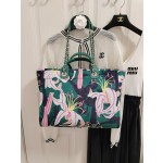 CHANEL print ➕ Wooden pearl logo beach bag model number AS3257