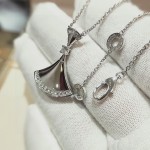 BVLGARI  necklace