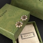 Gucci Earnails