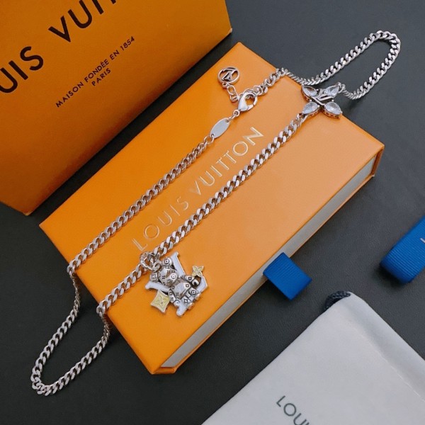 Louis Vuitton Necklace