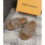 Louis Vuitton wool thick sole slippers