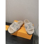 Louis Vuitton wool thick sole slippers