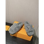 Louis Vuitton wool thick sole slippers
