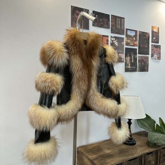 FENDI New Fur G63 (Consult customer service to confirm the size before placing an order for a customized version)