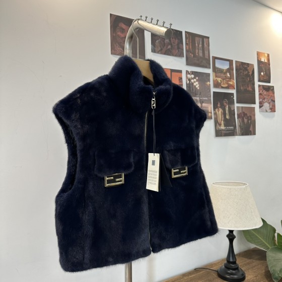 Fendi Goose Down Mink Vest G59 (consult customer service to confirm size before placing an order)