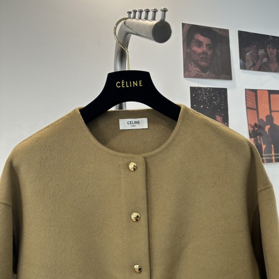 Celine cashmere jacket G39 (consult customer service to confirm size before placing an order)
