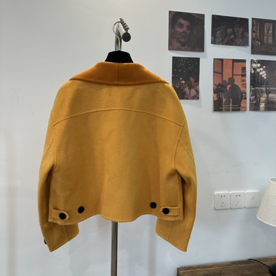 Hermse cashmere jacket G32 (consult customer service to confirm size before placing an order)