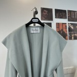 MaxMara cashmere coat (consult customer service to confirm the size before placing a custom order)