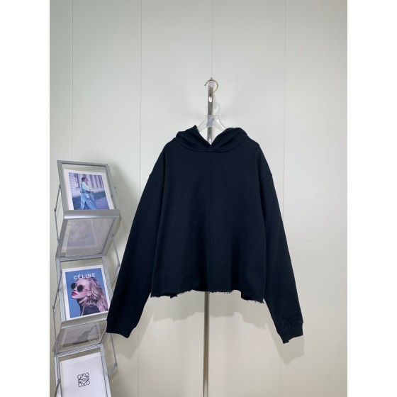 MM6- MAGIRA EMBROIDERED DIGITAL QUARTER SEAM HOOD PULLOVER