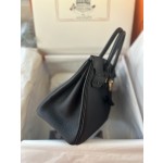 Birkin 30cm black with gold buckle Togo leather Top calfskin Real shooting Quality visible to the naked eye