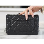 Chanel 𝑾𝒐𝒄 hair bag (press button version) leather black cow silver