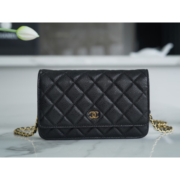 Chanel 𝑾𝒐𝒄 Lucky Bag Entry Classic 𝑾𝒐𝒄𝒄 (Magnetic Buckle) Black Bull Gold