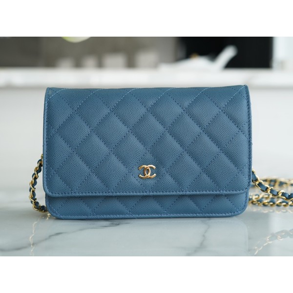 Chanel 𝑾𝒐𝒄 Furry bag entrance classic 𝑾𝒐𝒄𝒄𝒄𝑾𝒐𝒐𝒄 (magnetic buckle) (calfskin) haze blue