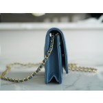 Chanel 𝑾𝒐𝒄 Furry bag entrance classic 𝑾𝒐𝒄𝒄𝒄𝑾𝒐𝒐𝒄 (magnetic buckle) (calfskin) haze blue