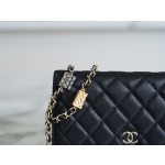Chanel 𝑾𝒐𝒄 hair bag 𝟮𝟭/𝟮𝟮 autumn and winter new gold chain caviar grain embossed calfskin
