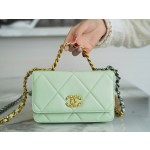 CHANEL 19Bag 𝑾𝒐𝒄 22C gold buckle light green