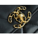 CHANEL 19Bag 𝑾𝒐𝒄 23p gold buckle black