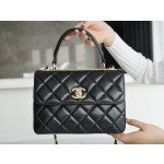 Chanel Trendy cc mouth flap bag lambskin black gold