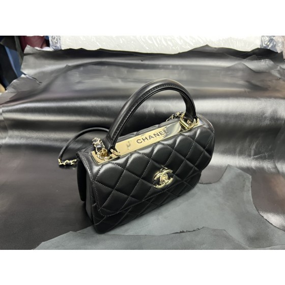 Chanel Trendy cc mouth flap bag V grid black gold genuine leather