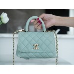 CHANEL 𝑪𝒐𝑪𝒐 𝒉𝒂𝒏𝒅𝒍 𝒆 New cowhide handle 𝗠𝗶𝗡𝗶 𝐁𝐚𝐛𝐲 Blue