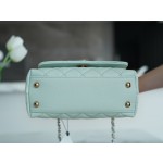 CHANEL 𝑪𝒐𝑪𝒐 𝒉𝒂𝒏𝒅𝒍 𝒆 New cowhide handle 𝗠𝗶𝗡𝗶 𝐁𝐚𝐛𝐲 Blue