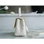 CHANEL 𝑪𝒐𝑪𝒐 𝒉𝒂𝒏𝒅𝒍𝒆 New Cowhide Handle Small Beige