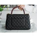CHANEL 𝐂𝐨𝐂𝐨 𝐇𝐚𝐧𝐝𝐥𝐞 Lizard skin handle Medium Black