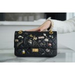 𝗖𝗵𝗮𝗻𝗲𝗹 Replica ❷. ❺❺ Limited edition badge model