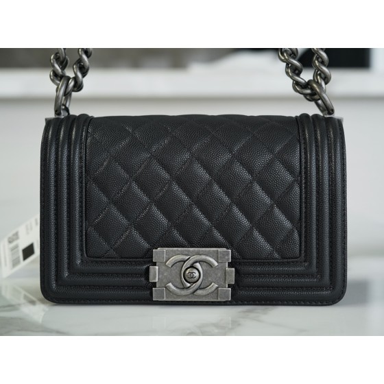 𝗖𝗵𝗮𝗻𝗲𝗹 𝗟𝗲𝗯𝗼𝘆 Imported custom caviar calfskin:Small ball pattern Small Black Silver